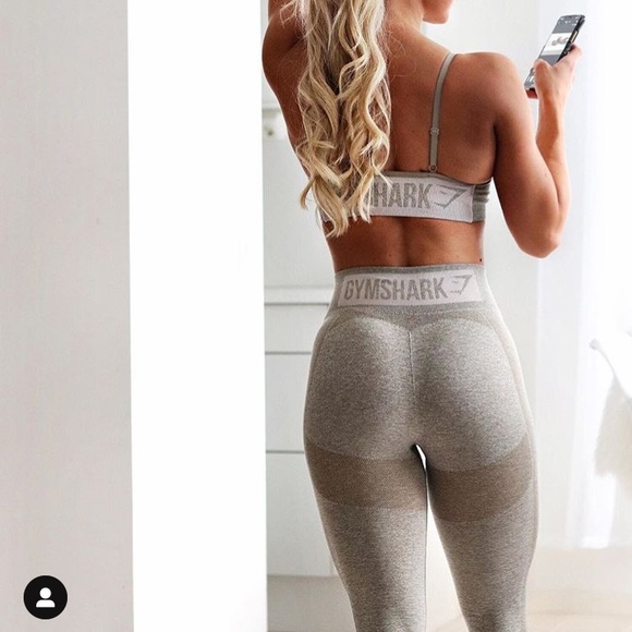 Gymshark Pants - NWOT gymshark highwaisted flex set